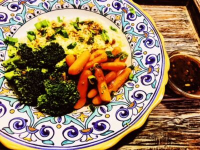 Steamed Broccoli and Carrots Siracha Teriyaki Bowl – Steamed Veggies | Healthy Eats by Jennie